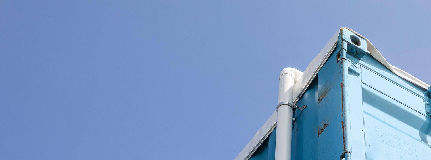 Gutter on shipping container